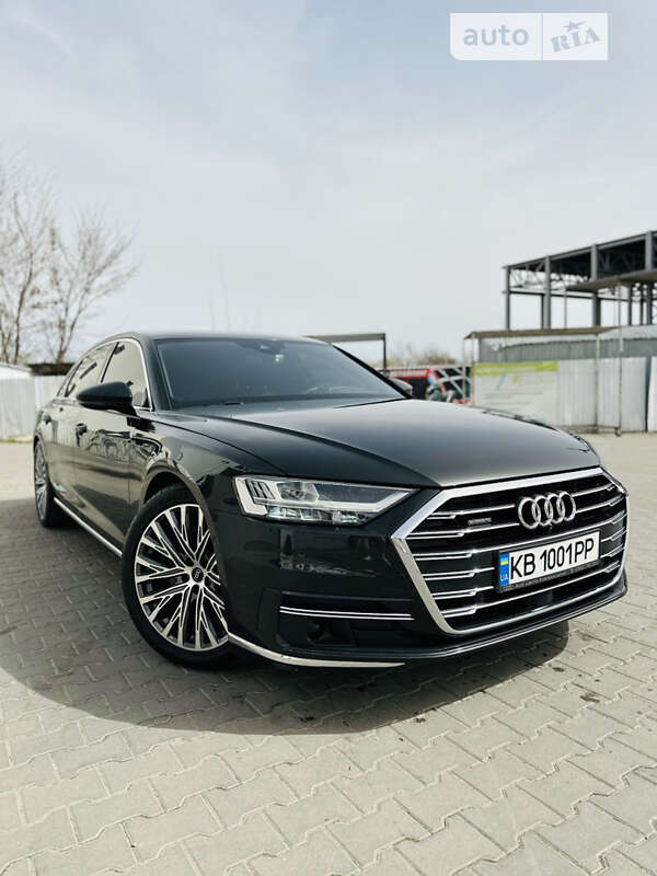 Audi A8 (2021)