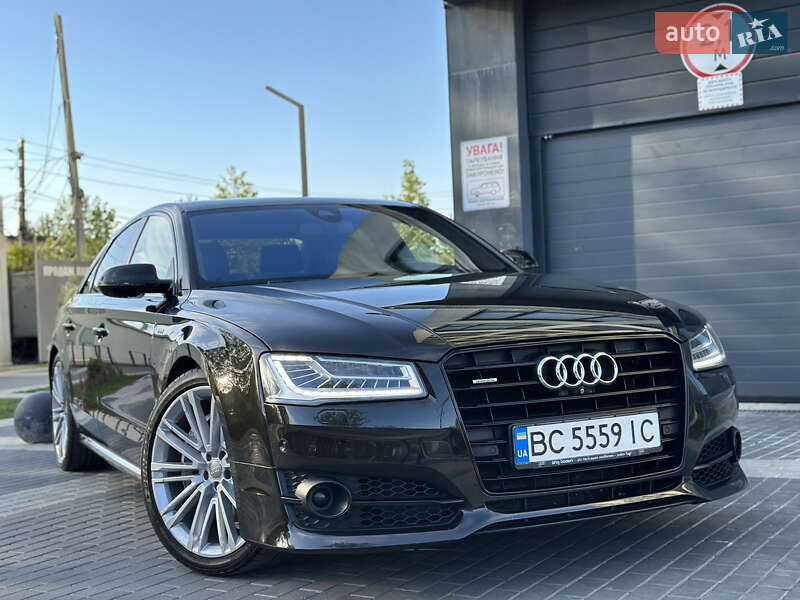 Audi A8 (2017)