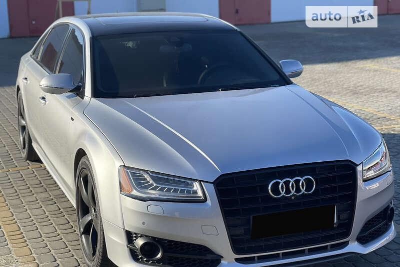 Audi A8 (2017)