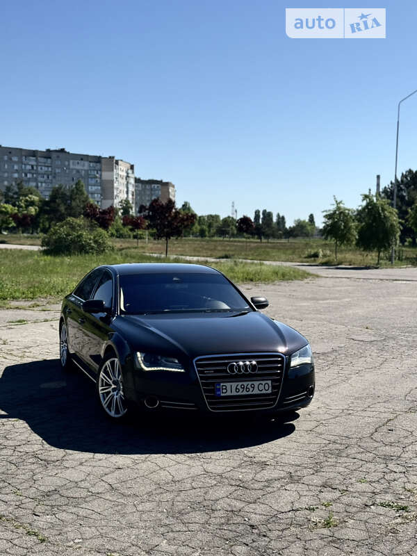 Audi A8 (2012)