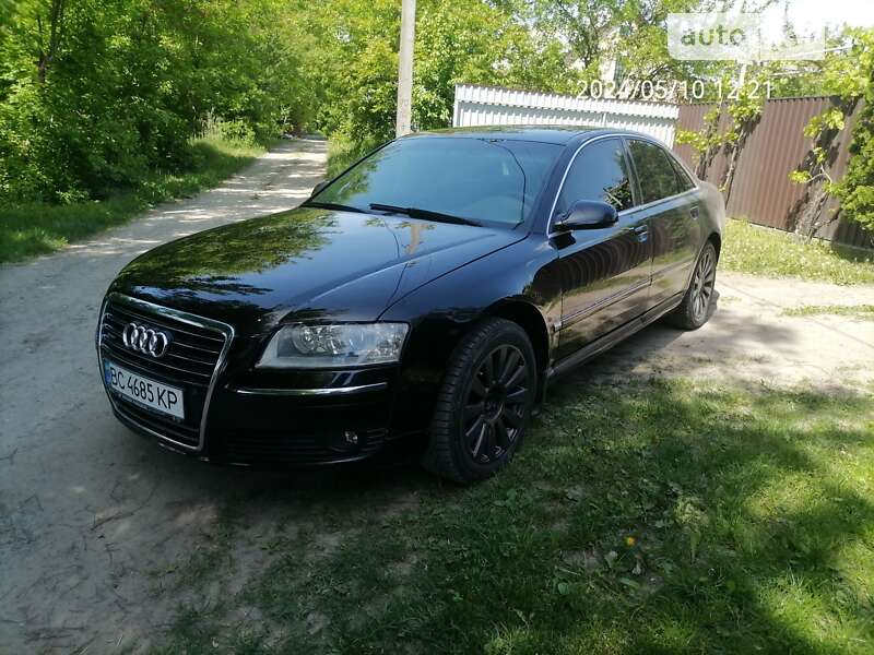 Audi A8 (2003)
