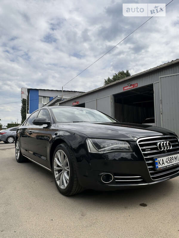 Audi A8 (2013)