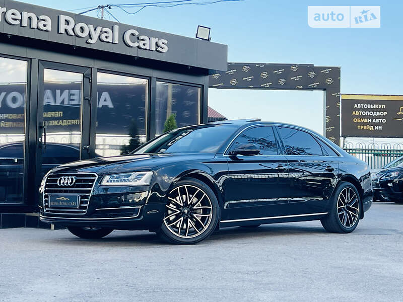 Audi A8 (2017)