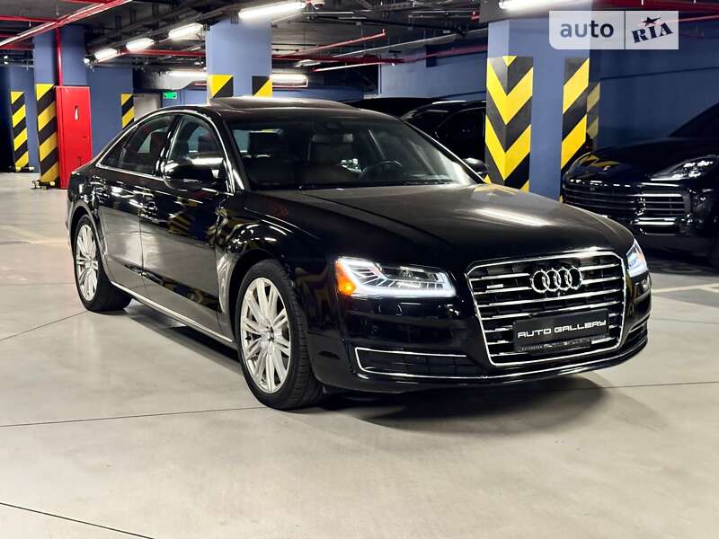 Audi A8 (2015)