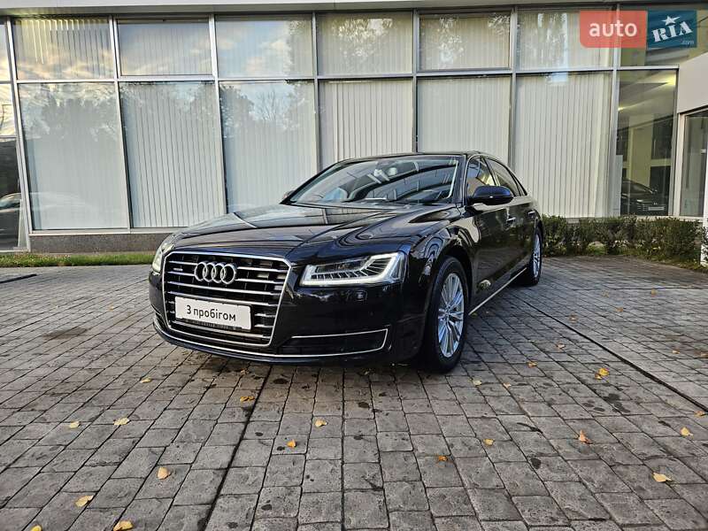 Audi A8 (2017)