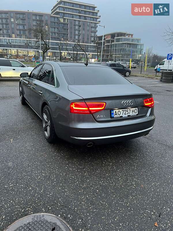 Audi A8 (2013)
