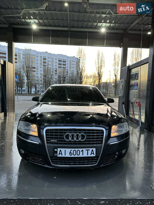 Audi A8 (2007)