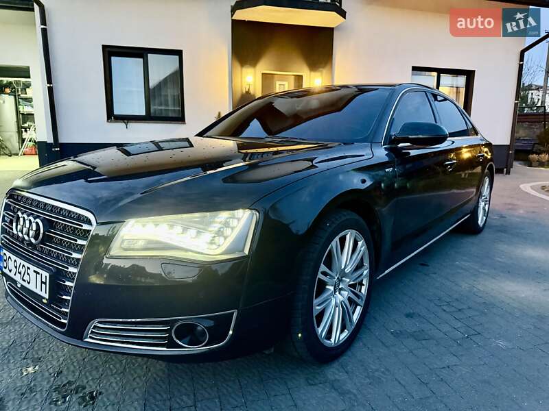 Audi A8 (2012)
