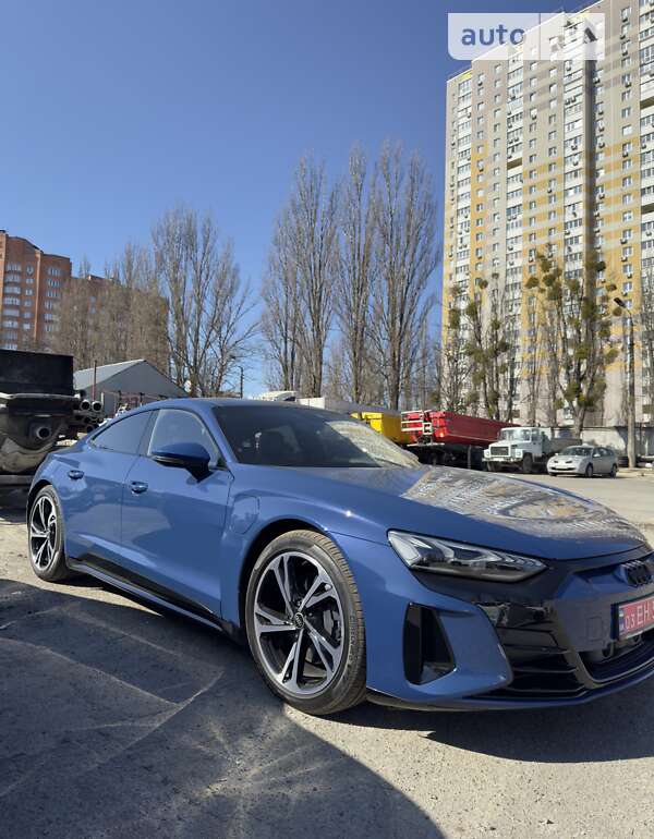 Audi E-tron gt (2022)