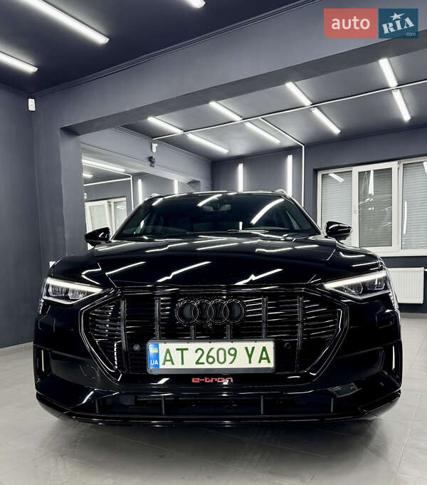 Audi E-tron (2020)