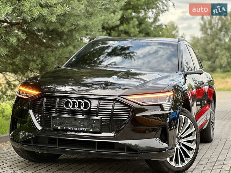 Audi E-tron (2019)