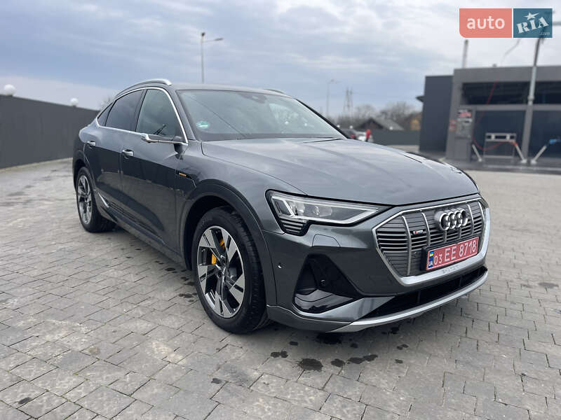 Audi E-tron (2020)