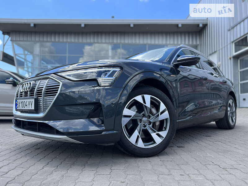Audi E-tron (2019)