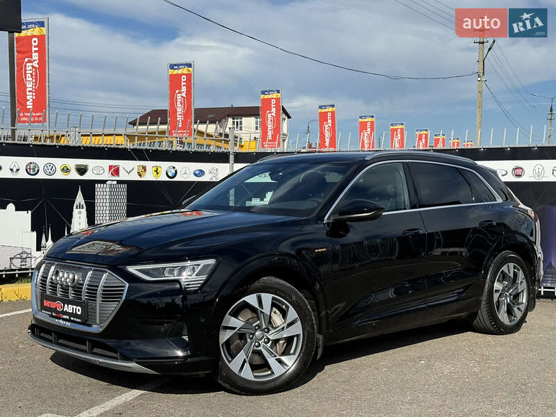 Audi E-tron (2020)
