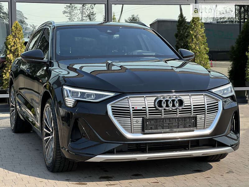 Audi E-tron (2020)