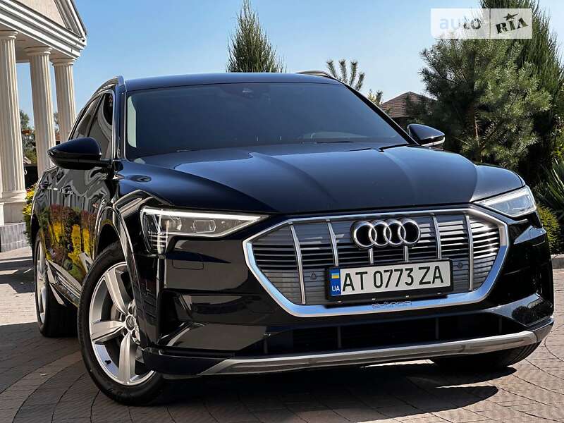 Audi E-tron (2020)