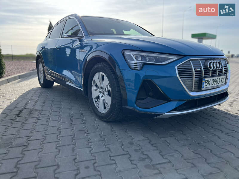 Audi E-tron (2020)