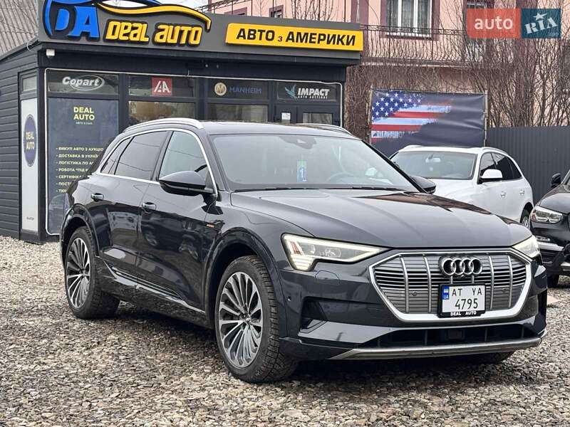 Audi E-tron (2019)