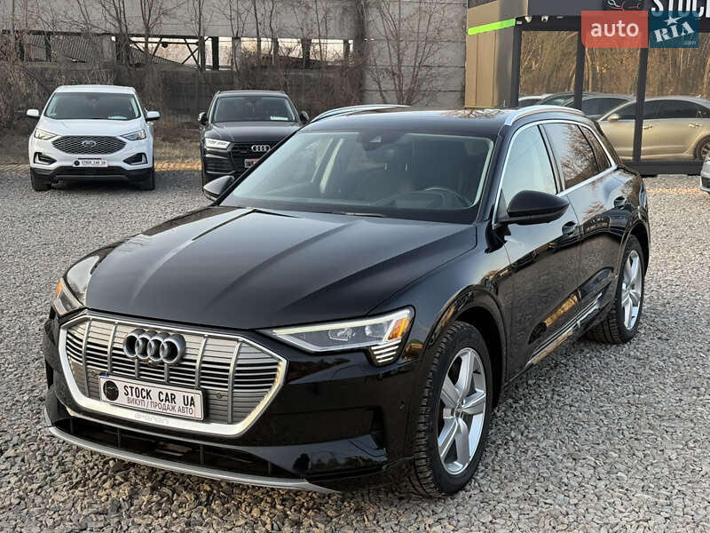 Audi E-tron (2019)