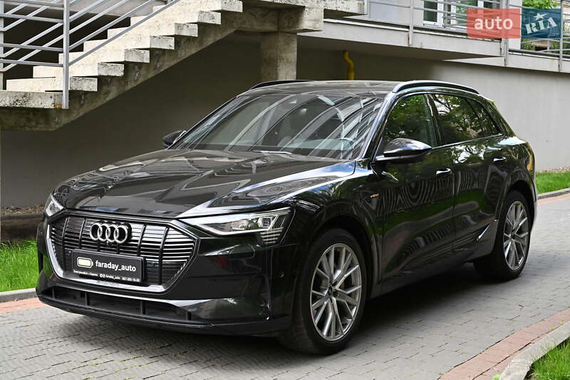 Audi E-tron (2020)