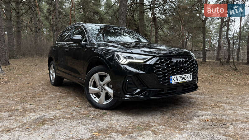 Audi Q3 (2021)