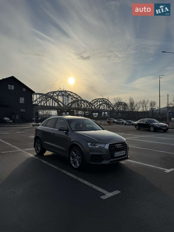 Audi Q3 (2016)