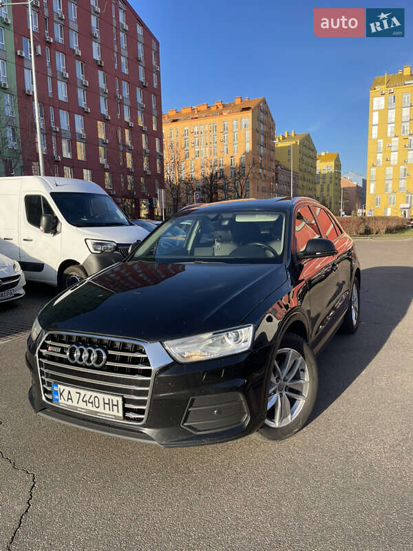 Audi Q3 (2016)
