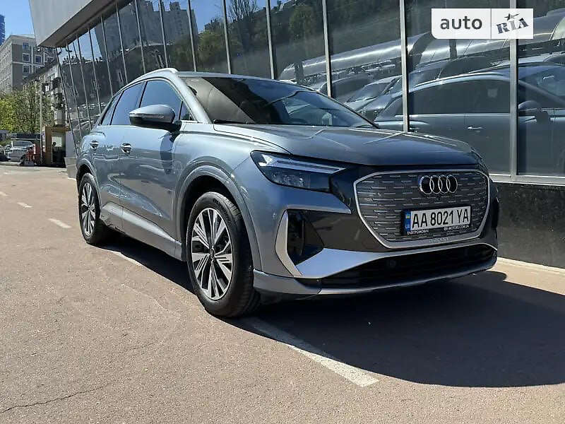 Audi Q4 (2022)