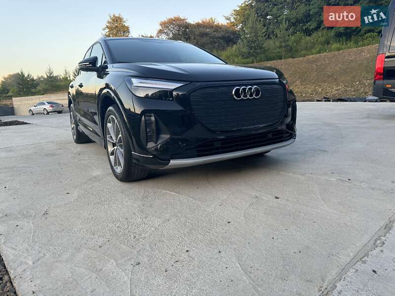 Audi Q4 (2021)