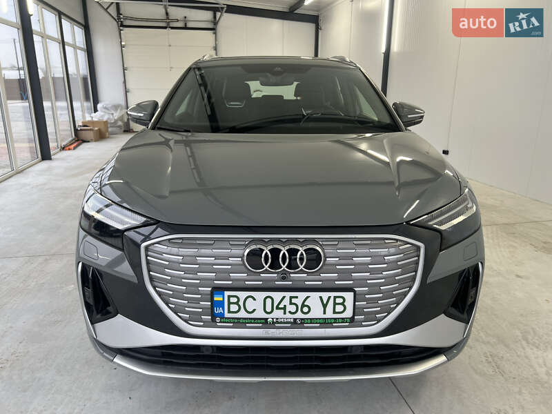 Audi Q4 e-tron (2022)