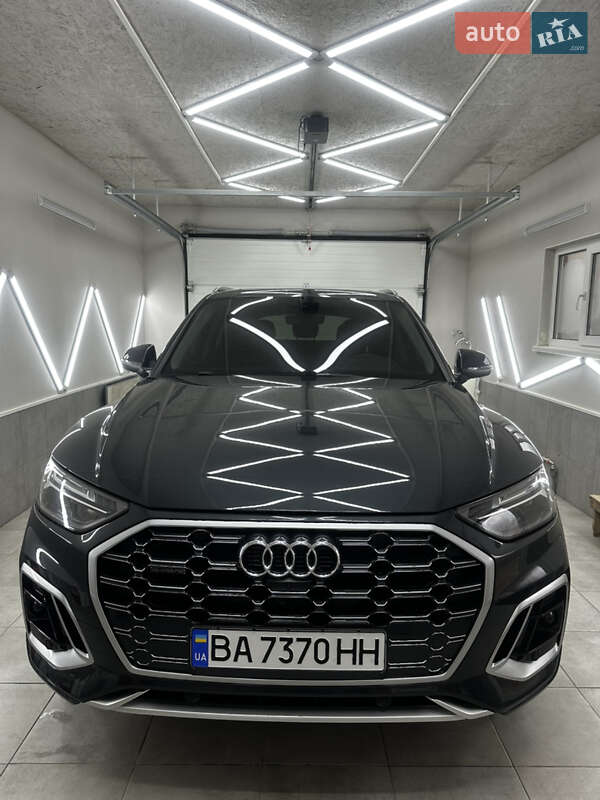 Audi Q5 (2021)