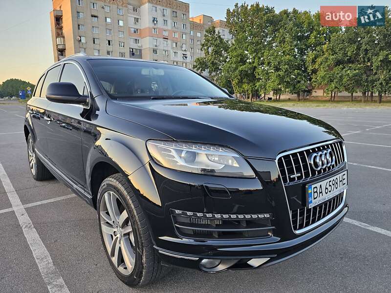 Audi Q7 (2013)