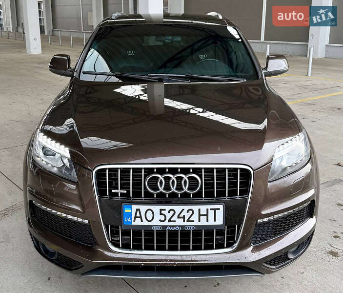Audi Q7 (2013)