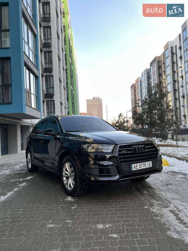 Audi Q7 (2016)
