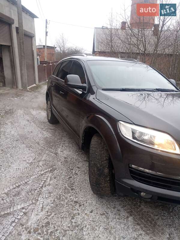 Audi Q7 (2006)