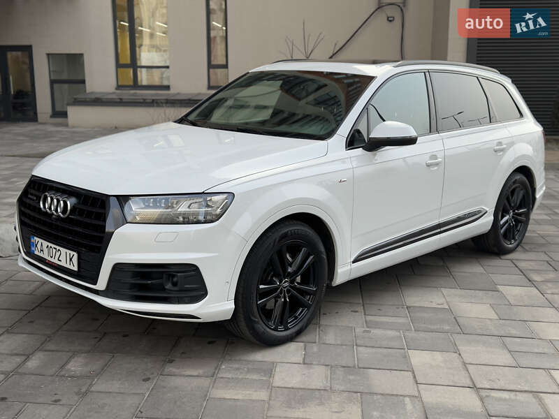 Audi Q7 (2016)