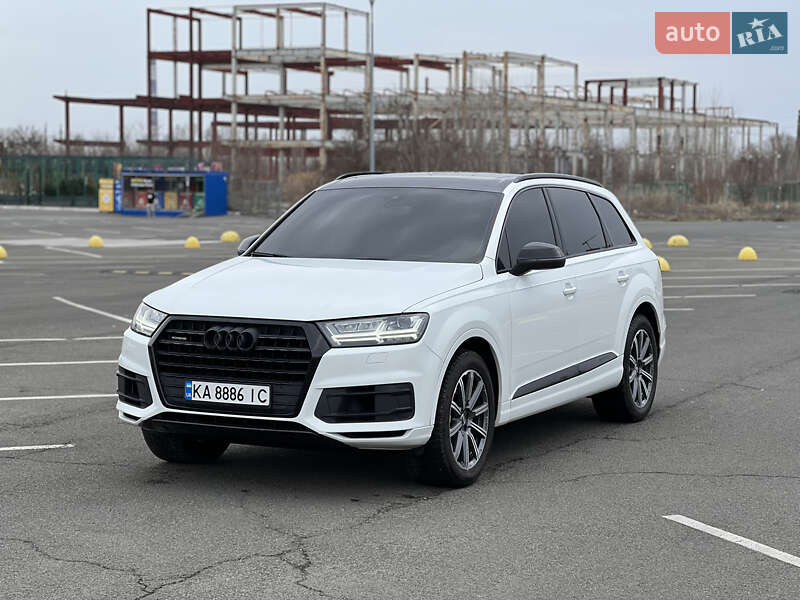 Audi Q7 (2015)