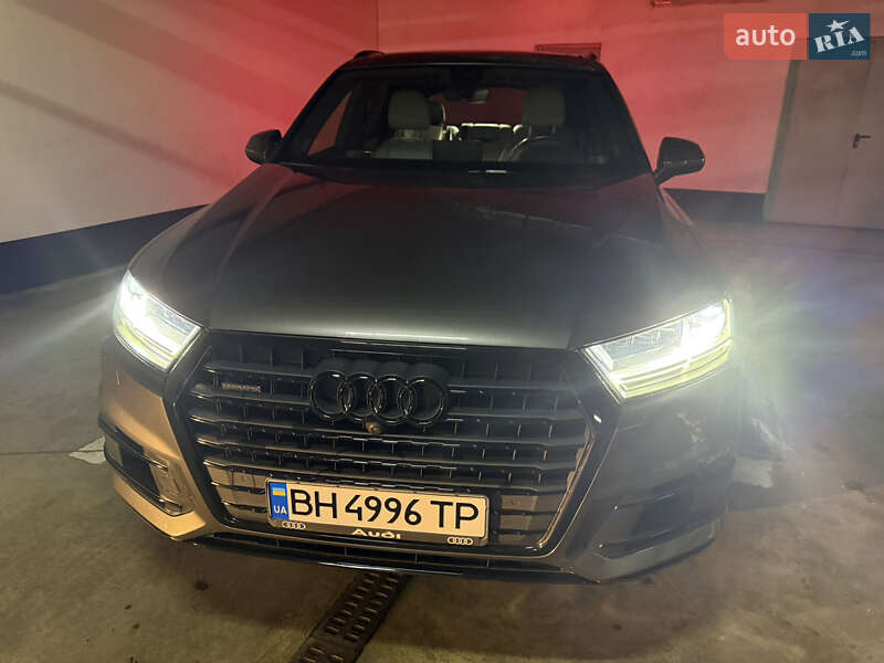 Audi Q7 (2019)