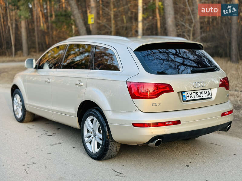 Audi Q7 (2007)