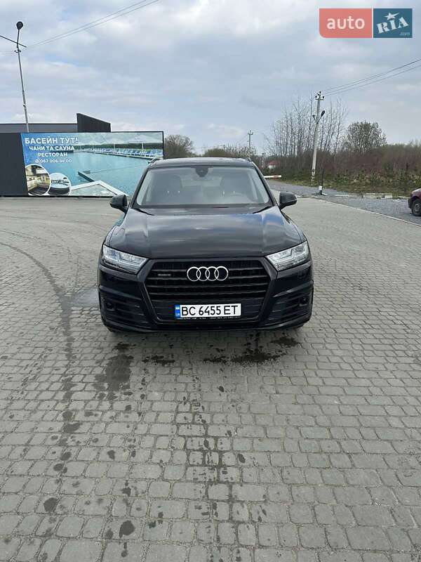 Audi Q7 (2017)