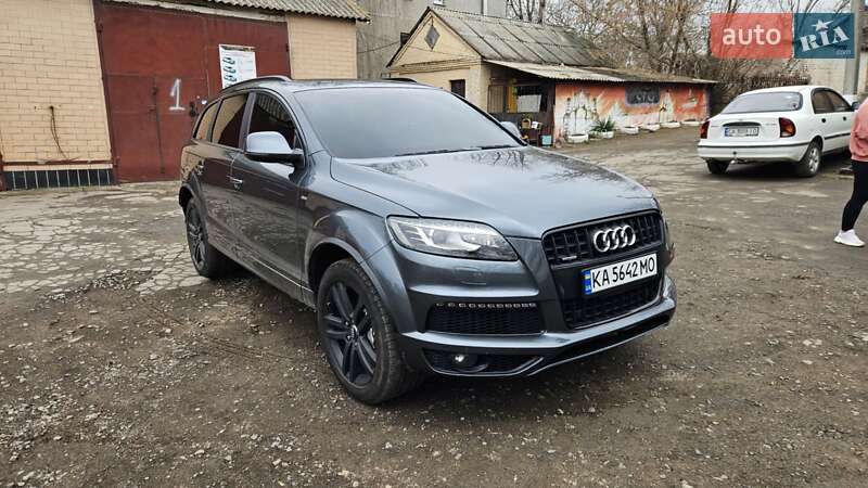 Audi Q7 (2011)