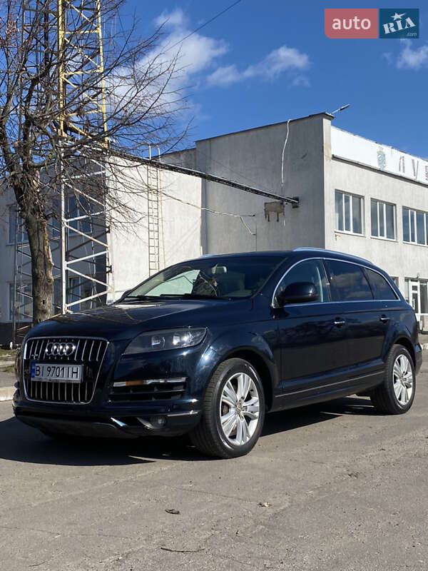 Audi Q7 (2011)