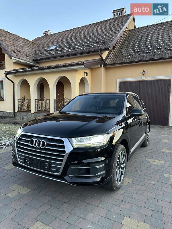 Audi Q7 (2016)