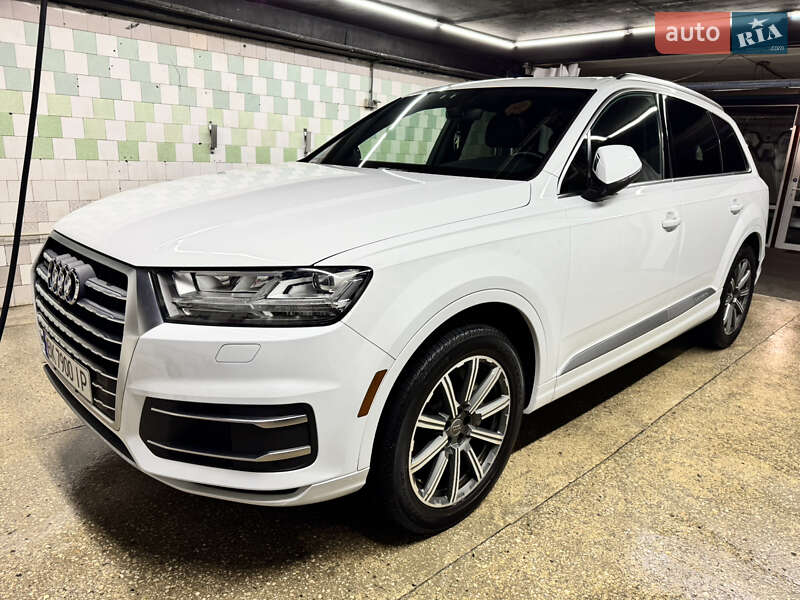 Audi Q7 (2016)