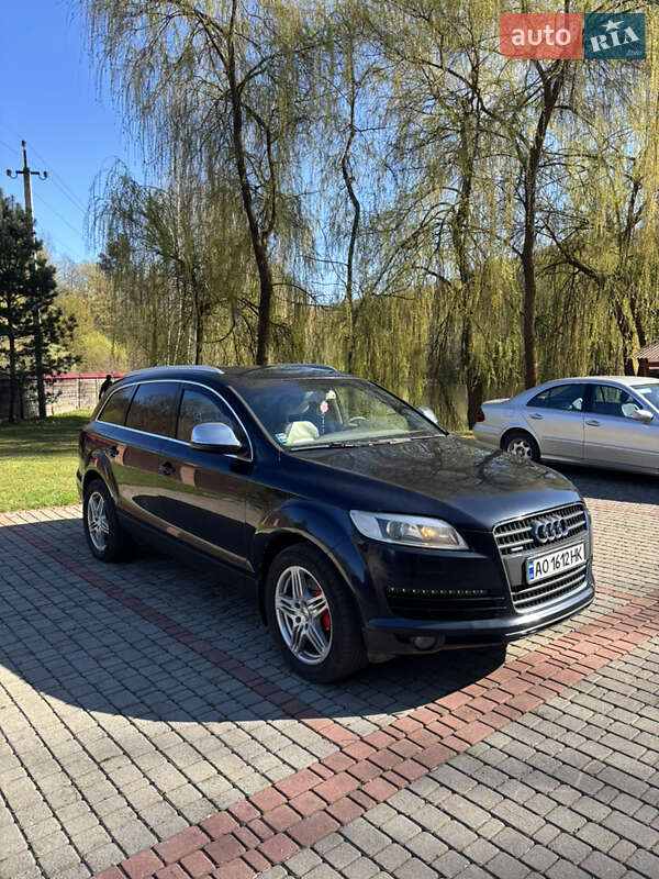 Audi Q7 (2007)
