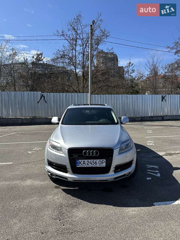 Audi Q7 (2007)