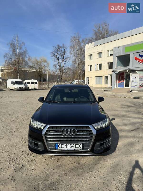 Audi Q7 (2017)