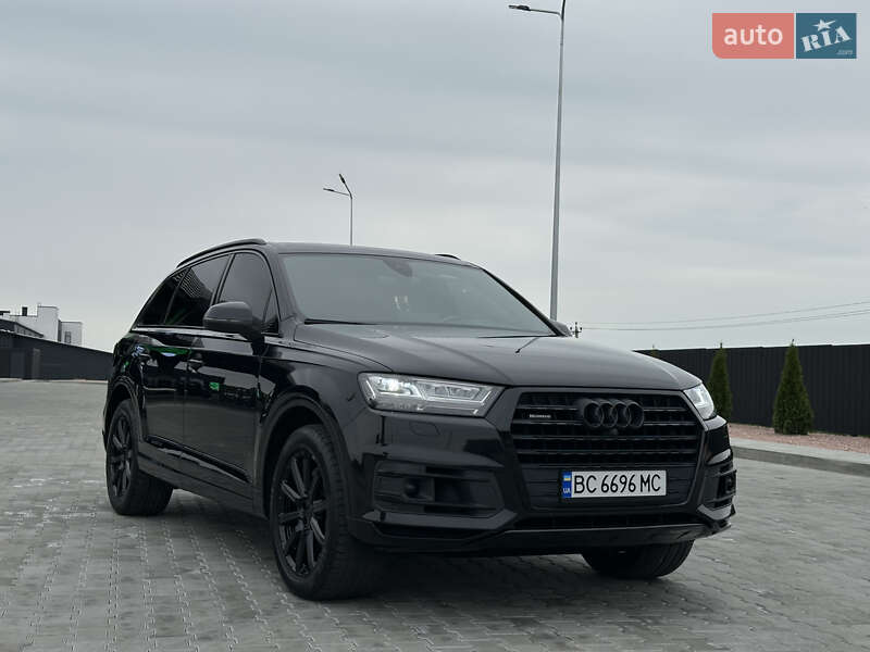 Audi Q7 (2016)