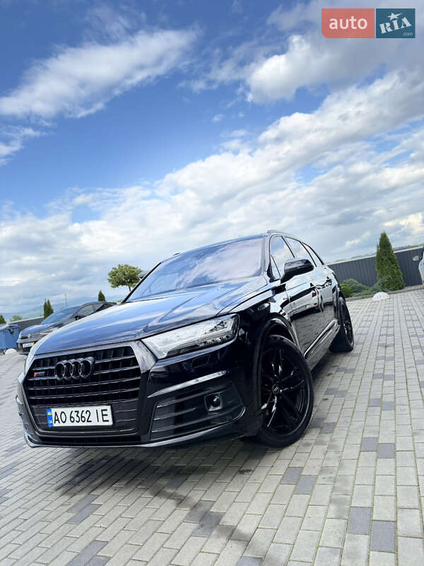 Audi Q7 (2015)