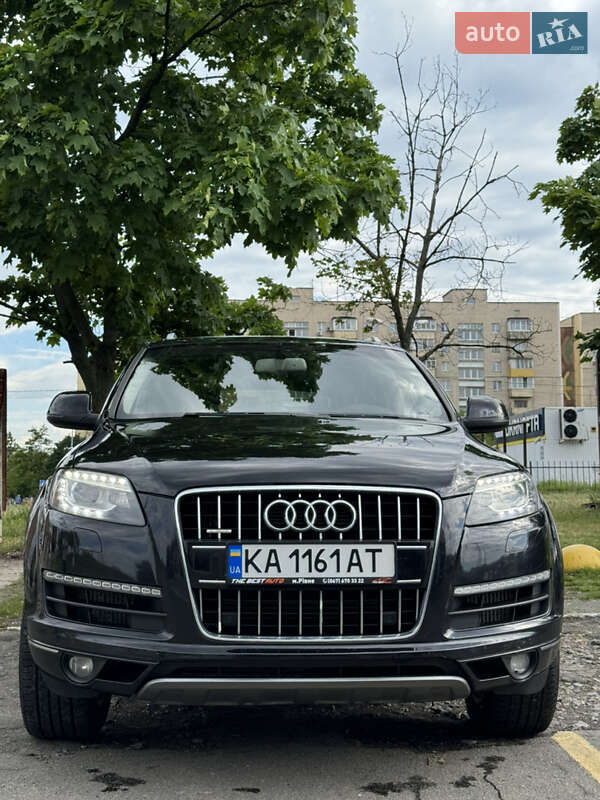 Audi Q7 (2012)